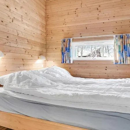 2 Bedroom Lovely In